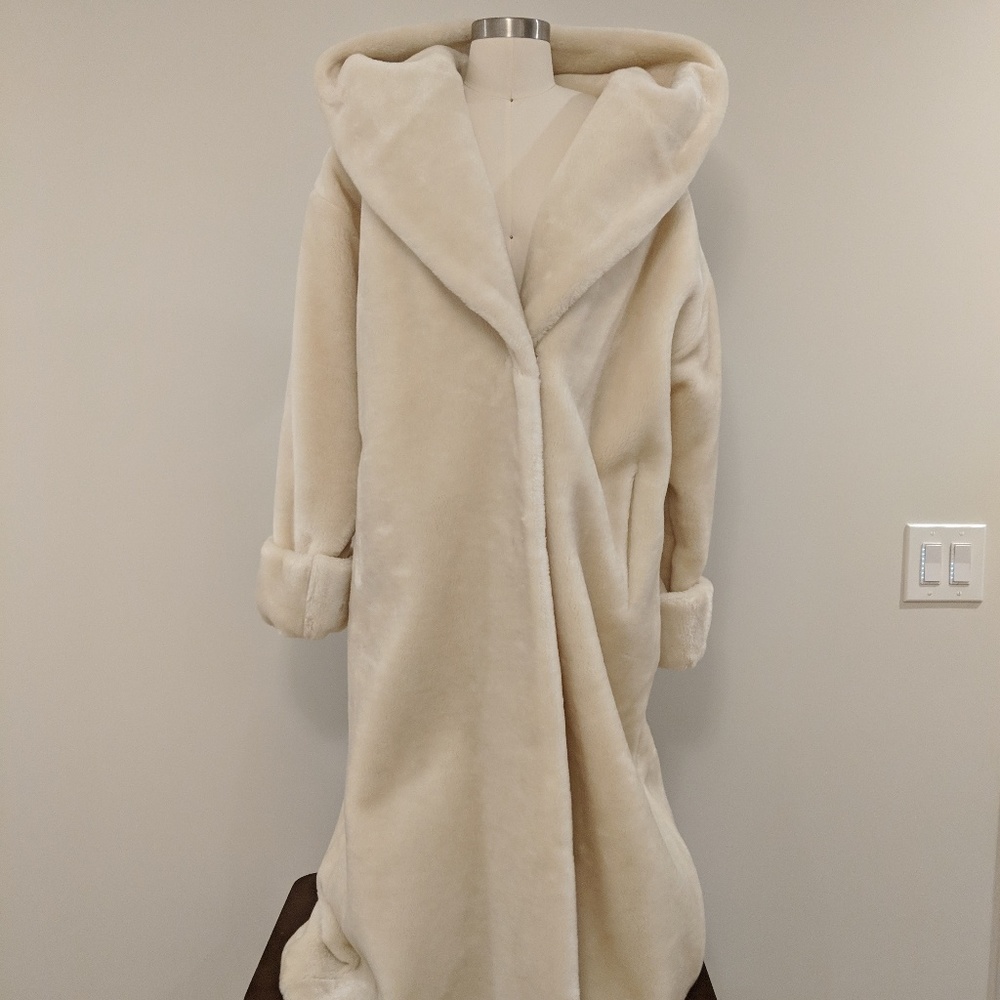 Vintage hooded faux fur coat